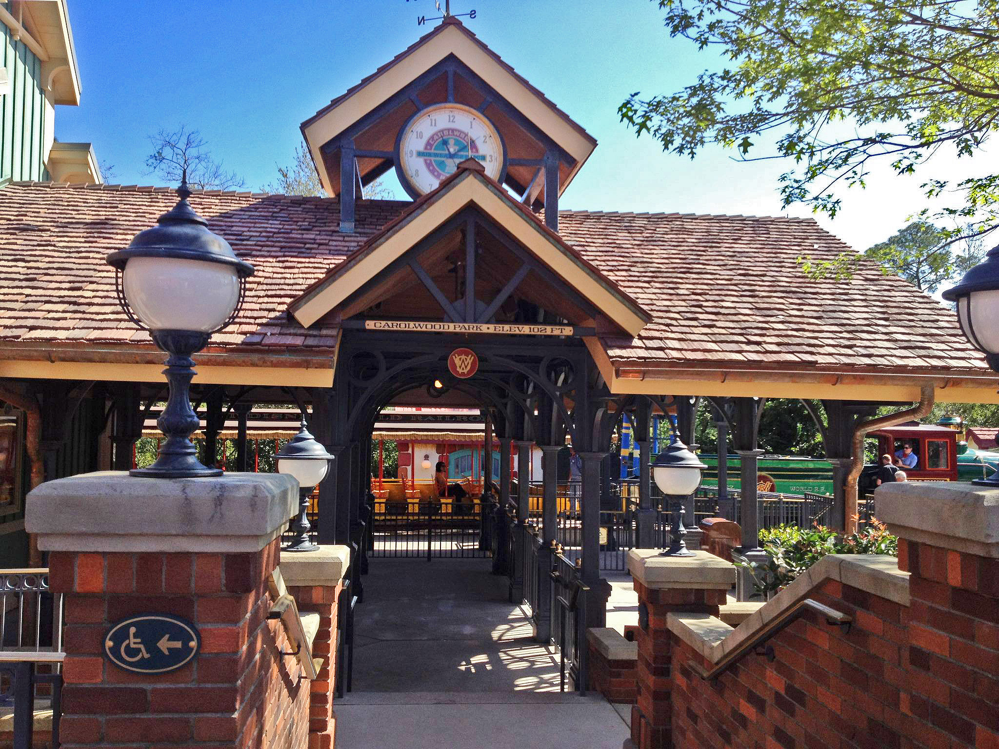 Walt Disney World Railroad - Frontierland